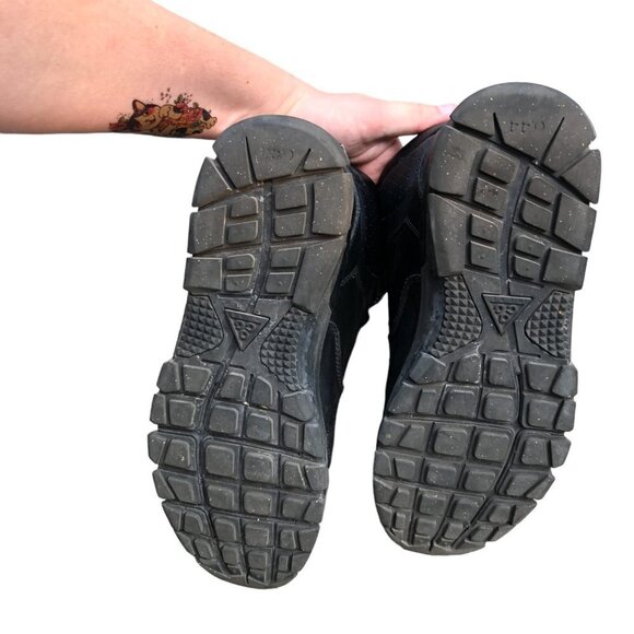 2018 Nike Air Nevist 6 Black Boots Size 8 - Picture 2 of 7